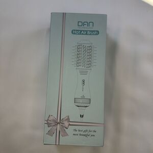 NWT Dan Technologies Hot Air Brush Mini Travel Blow Dryer Brush Volumizer Cyan